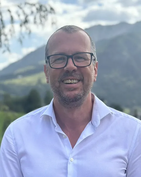 Nils Kronemeyer, Hotelleiter