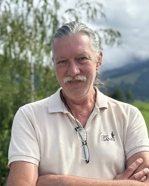 Uwe, Hausmeister